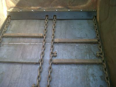  J Rayner & Sons Ltd Full Workshop Facilities, photos of major repairs to farm muck spreader.
